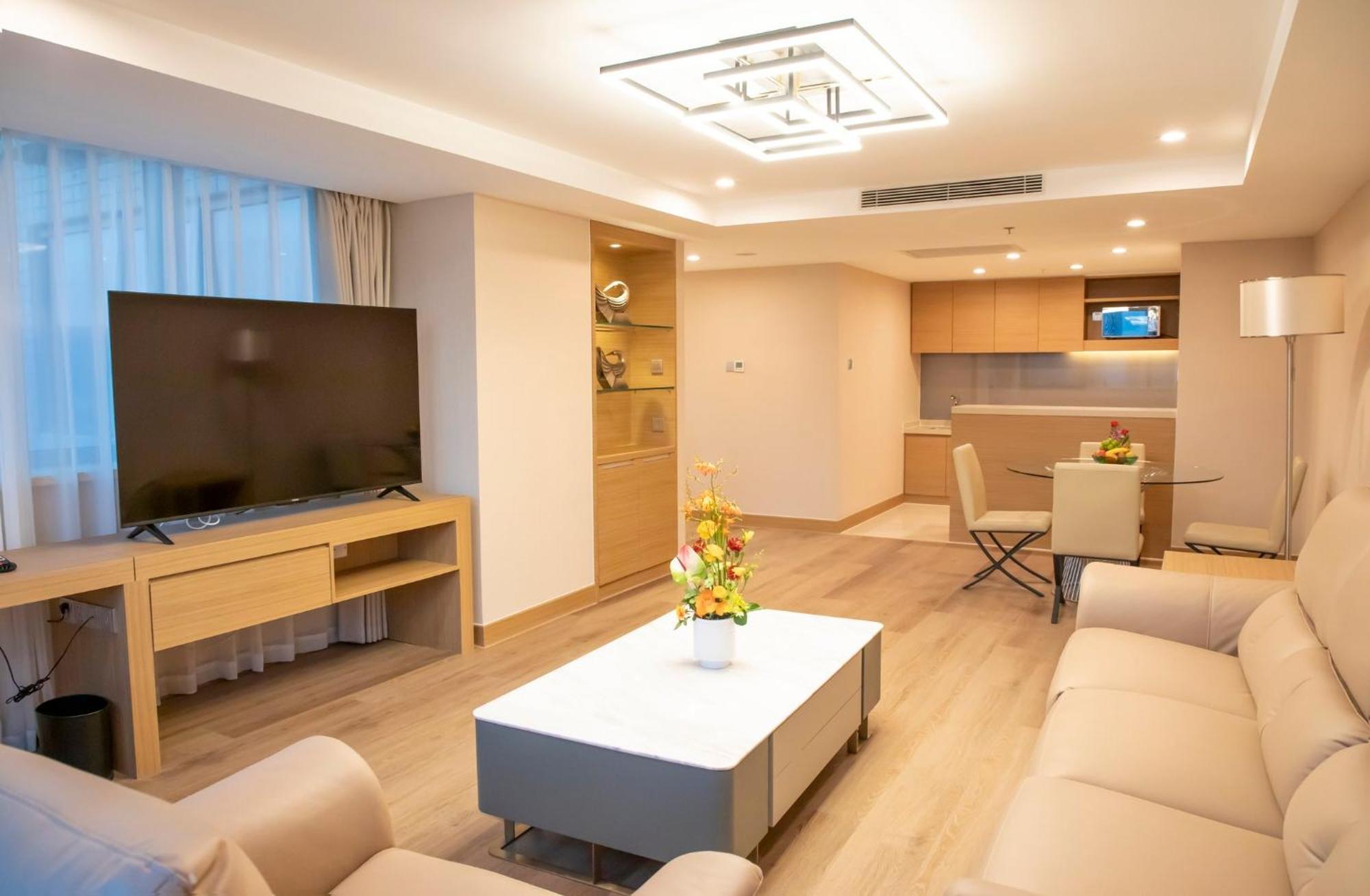 Отель Donghua By Ihg Шэньчжэнь