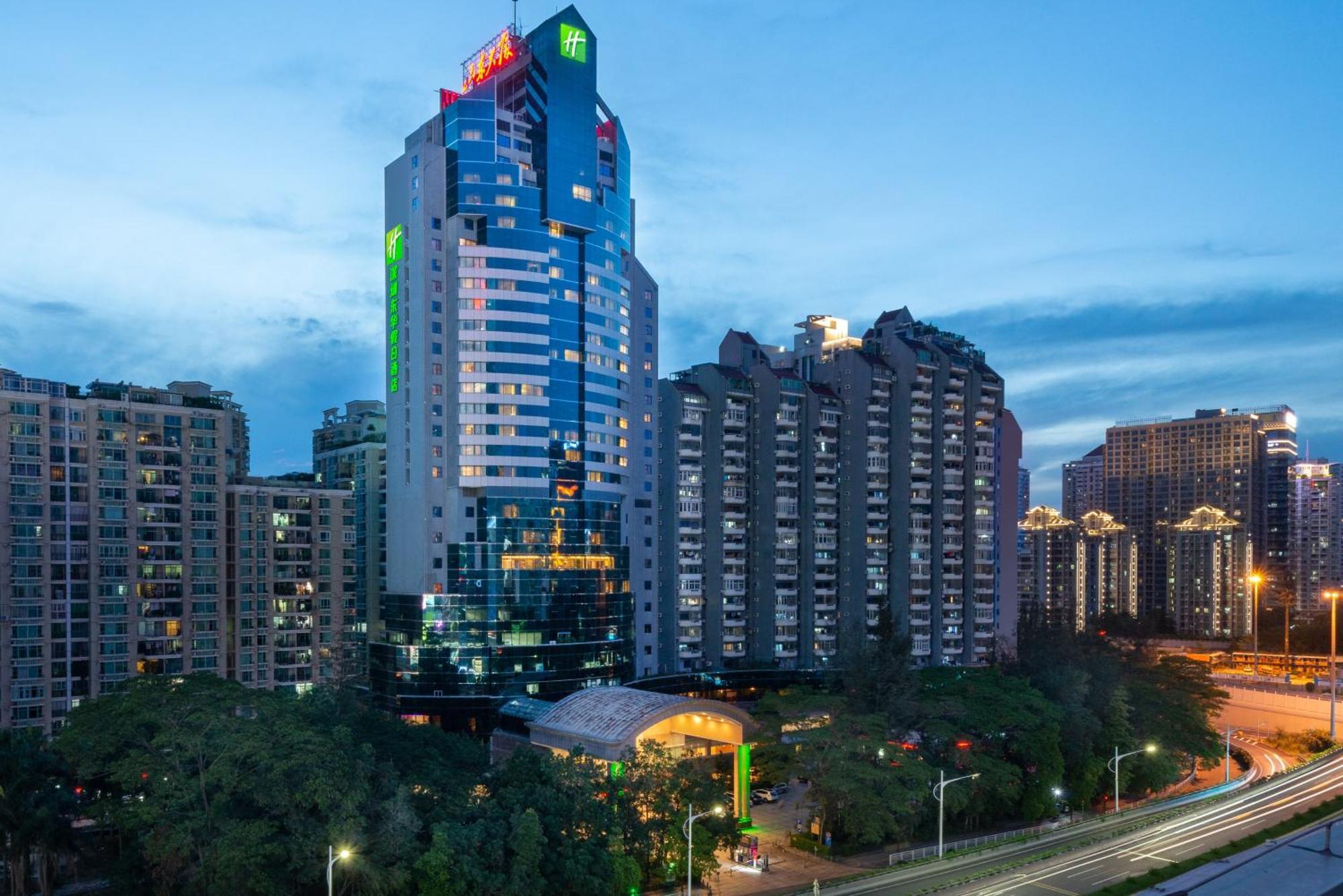 Donghua By Ihg Отель 4*